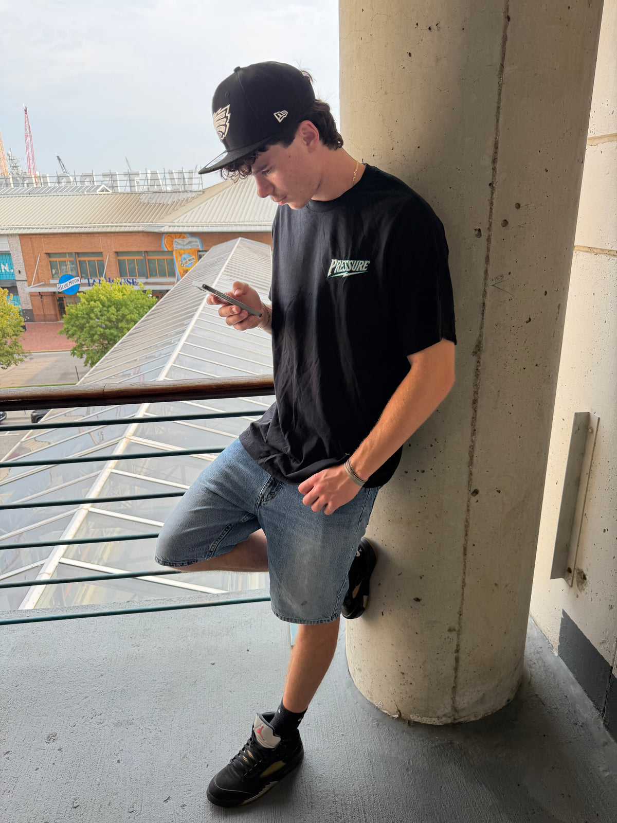 XL Lightning tee