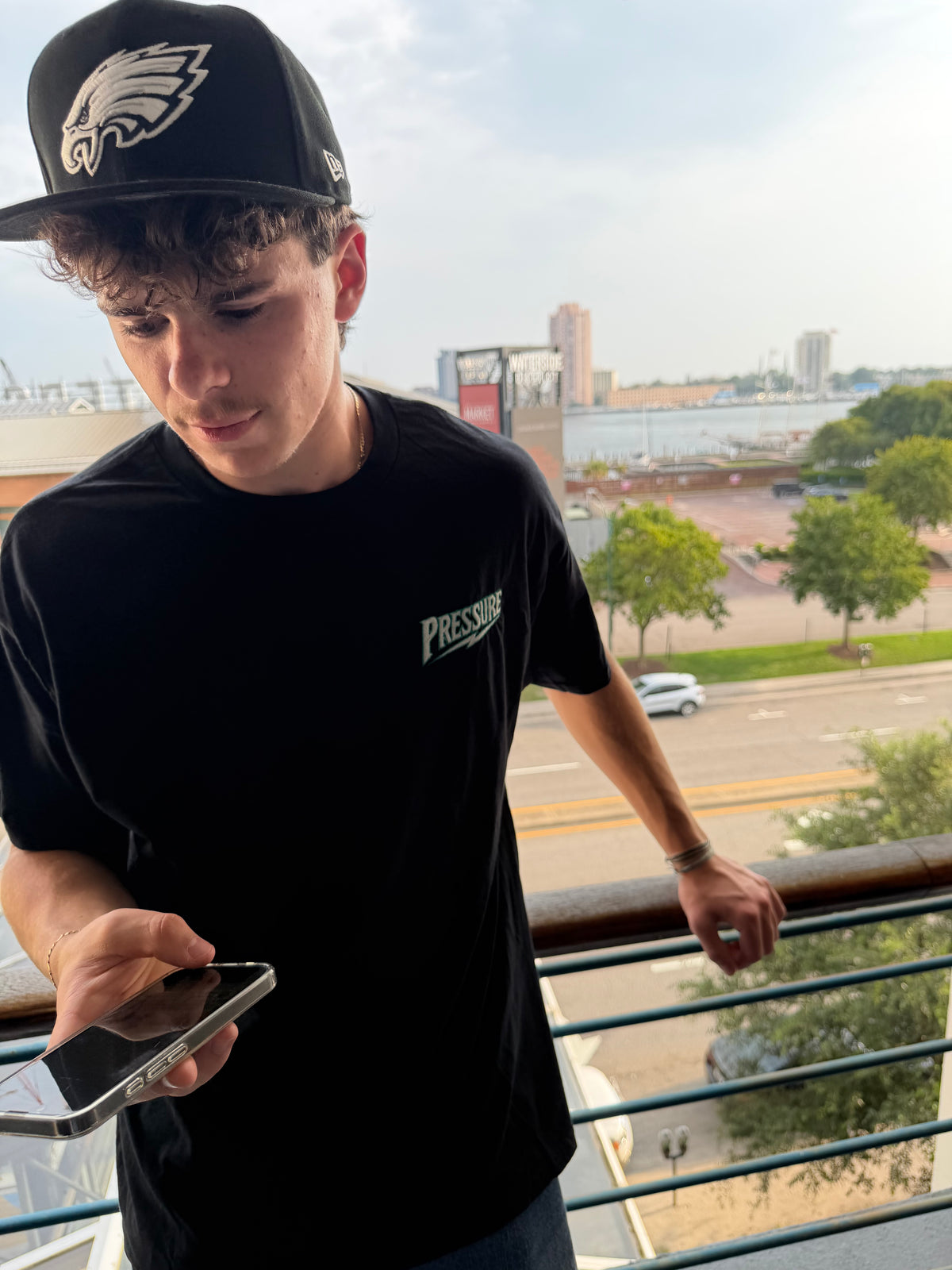 XL Lightning tee